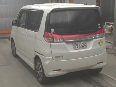 Mitsubishi DELICA D2