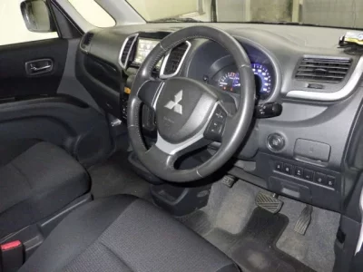 Mitsubishi DELICA D2
