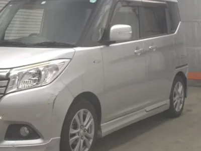 Mitsubishi DELICA D2