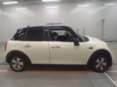 BMW MINI