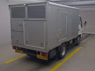 Isuzu ELF