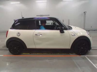 BMW MINI