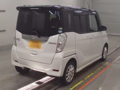 Mitsubishi EK SPACE