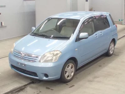 Toyota RAUM