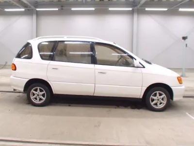 Toyota IPSUM