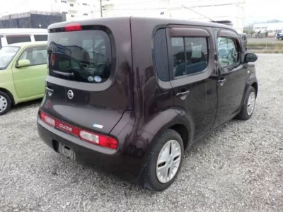 Nissan CUBE