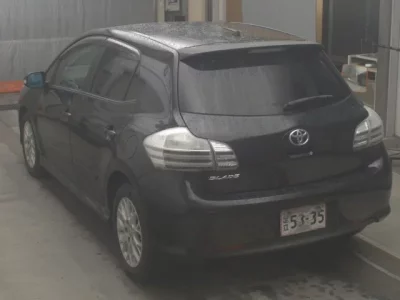 Toyota BLADE
