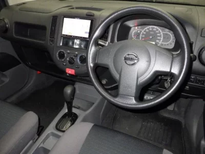 Nissan AD