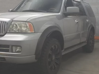 Ford LINCOLN NAVIGATOR
