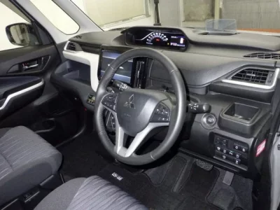 Mitsubishi DELICA D2