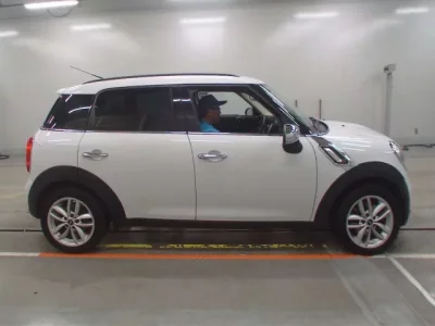 BMW MINI