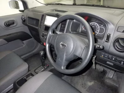 Nissan AD