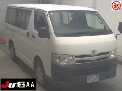 Toyota HIACE VAN