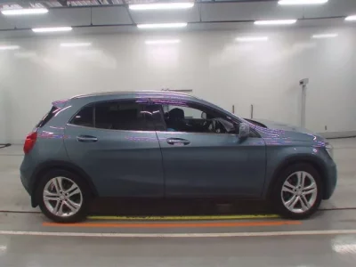 Mercedes-Benz GLA CLASS