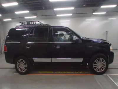 Ford LINCOLN NAVIGATOR