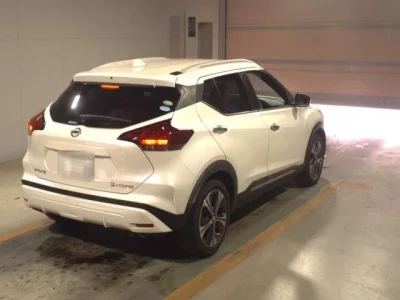 Nissan KIX