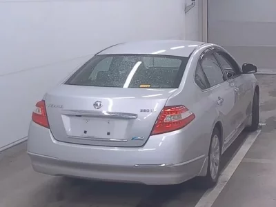 Nissan TEANA