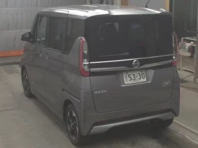 Nissan ROOX