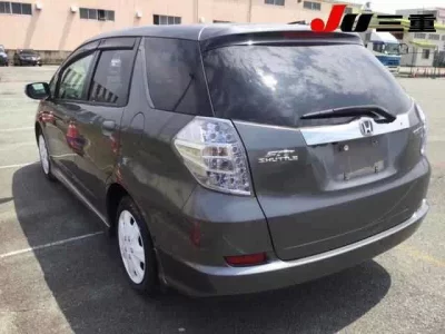 Honda FIT SHUTTLE