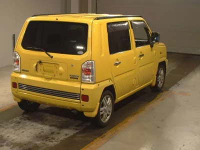 Daihatsu NAKED