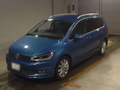 Volkswagen GOLF TOURAN
