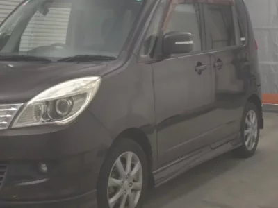 Mitsubishi DELICA D2