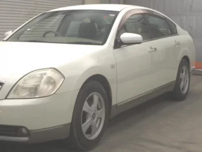 Nissan TEANA