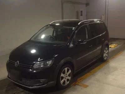 Volkswagen GOLF TOURAN