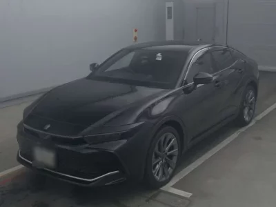 Toyota CROWN CROSSOVER