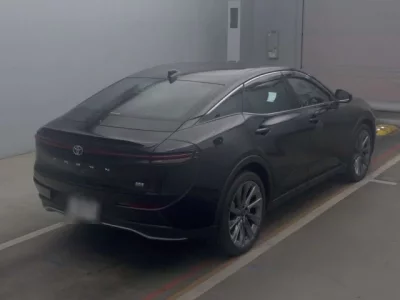 Toyota CROWN CROSSOVER