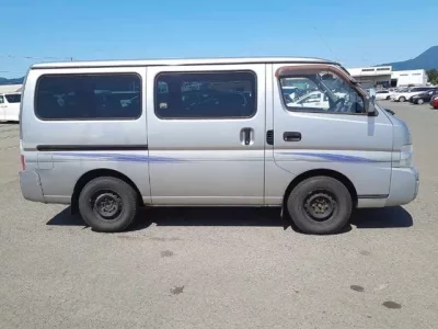 Nissan CARAVAN VAN