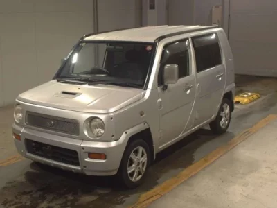 Daihatsu NAKED