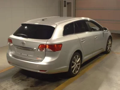 Toyota AVENSIS WAGON