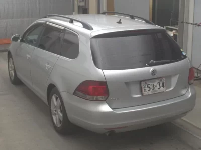 Volkswagen GOLF VARIANT