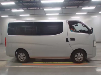 Nissan CARAVAN VAN