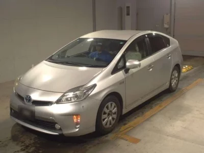 Toyota PRIUS PHV