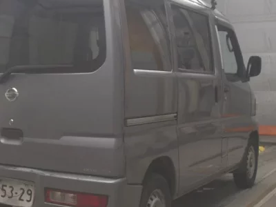 Nissan CLIPPER VAN