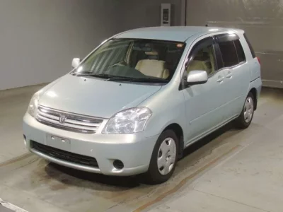 Toyota RAUM