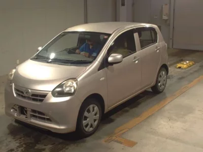 Daihatsu MIRA E S