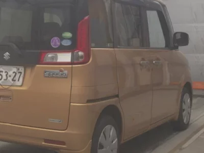 Suzuki SPACIA