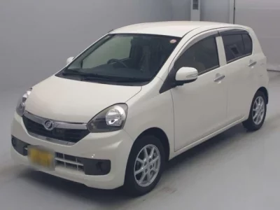Daihatsu MIRA E S