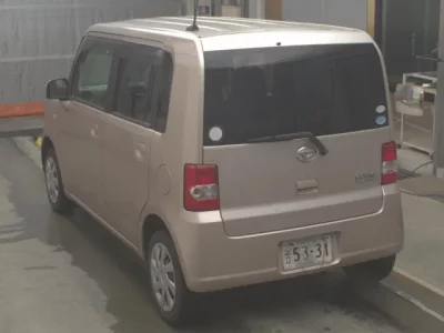 Daihatsu MOVE CONTE