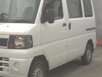 Nissan CLIPPER VAN