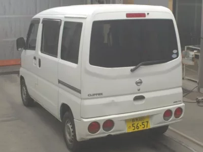 Nissan CLIPPER VAN