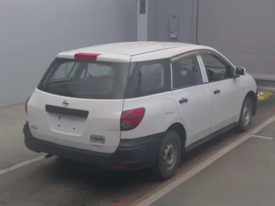 Nissan AD
