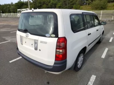 Toyota SUCCEED