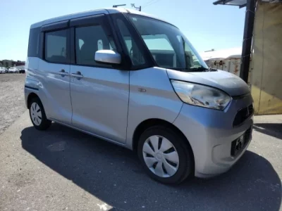 Mitsubishi EK SPACE