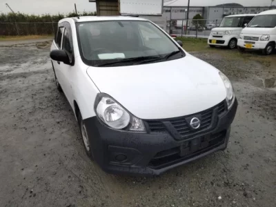 Nissan AD