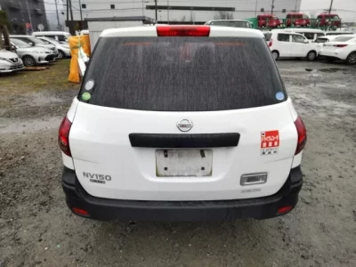 Nissan AD