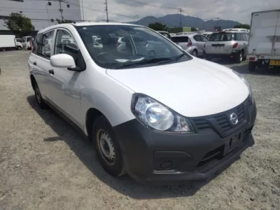 Nissan AD